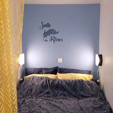 Charming 3 Star With Heated Pool And Private Hot Tub *